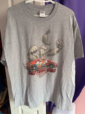 Vintage Gildan 2004 Daytona 500 Donald Duck Tshirt